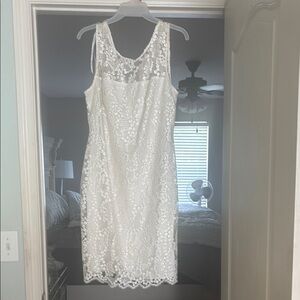 Calvin Klein White Sleeveless Sheath Dress